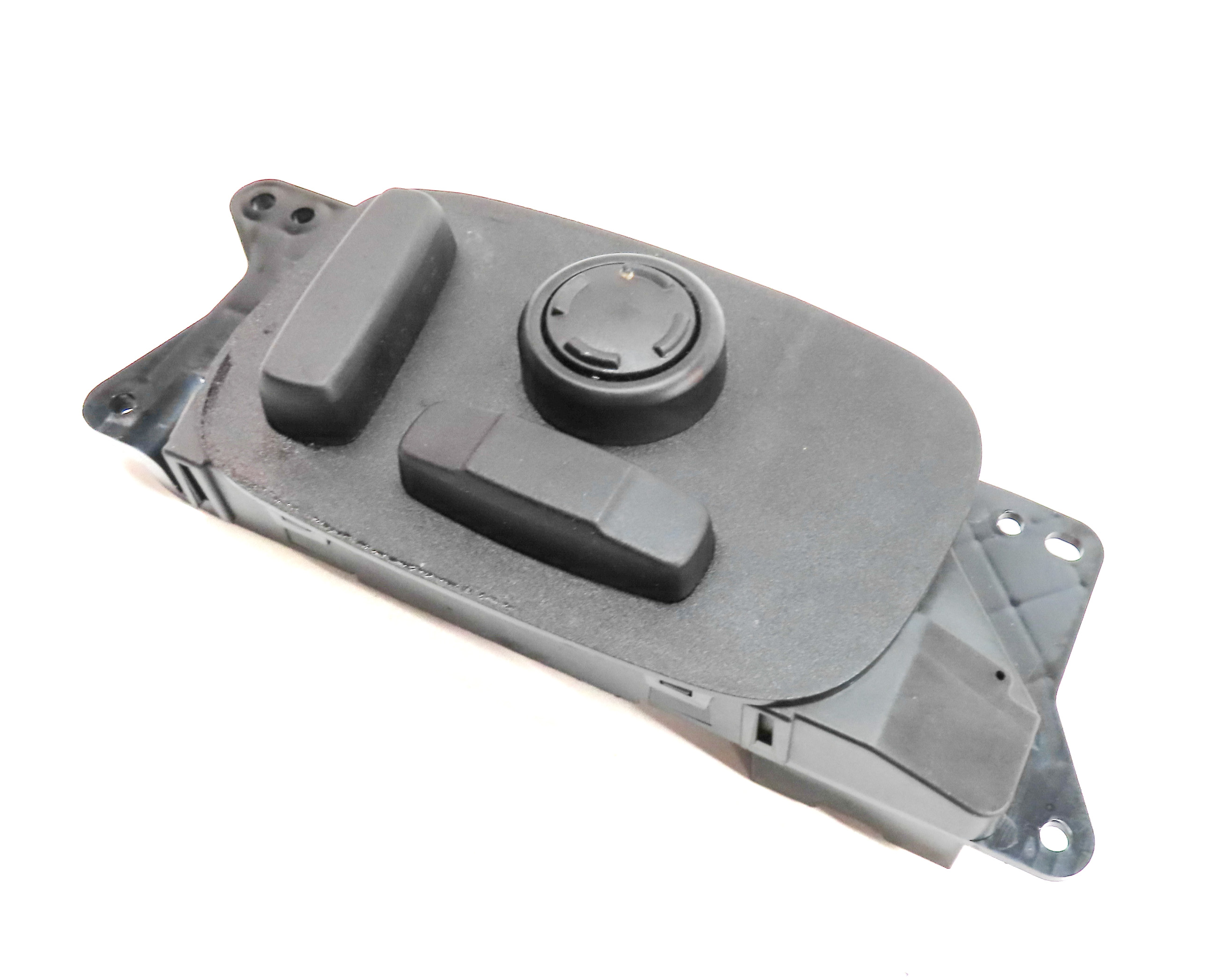 16 ROVER DISCOVERY SPORT L550 FRONT RIGHT PASSENGER SEAT POSITION ADJUST SWITCH — exact item pictured